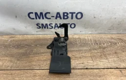 Крюк капота Audi A8 2012 4H0823485C D4 3.0 CGW