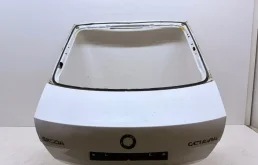 Крышка багажника Skoda Octavia 2013-2020 A7 FL