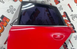 Дверь Audi A4 8E0833051J B7, задняя левая
