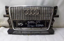 Решетка радиатора Audi Q5 I (2008—2012)