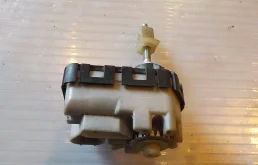 Корректор фары Toyota Land Cruiser 200 (2007—2012)