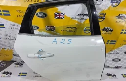 Дверь задняя правая белая Volvo V40 2012-2019 V40 II (2012—2016)