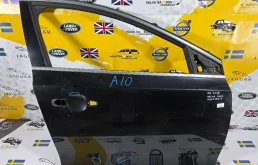 Дверь передняя правая черная Volvo V40 / V40CC V40 II (2012—2016)