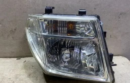 Фара правая ксенон Nissan Pathfinder R512008