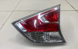 Фонарь внутренний задний правый Nissan X-Trail T32
