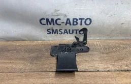 Крюк капота Audi A8 4E0823485B D3 4.2 BVJ