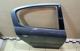 Дверь задняя правая 407 2004-2010