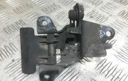 Крюк капота Audi A3 8L (1996-2000) бензин 1.8 Ti Механика Х/б