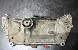 Балка подвески передняя (подрамник) Volkswagen Golf 5 поколение (2004-2009) бензин 1.4 i Механика Х/б