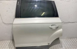 Двери для Audi Q7 2015 года на фотографиях