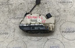 Замок двери задней Volkswagen Tiguan I рестайлинг (2011—2019)