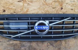 Решетка радиатора Volvo XC60 2014 31333833