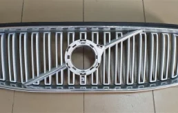 Решетка радиатора Volvo XC90 2016 31425934