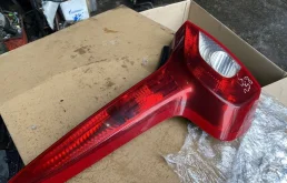 Фонарь левый для Volvo C30 2008 года на фотографиях