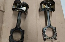 Поршень Ford Focus 3 CB8