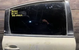 Стекло задней правой двери Volkswagen Passat B5
