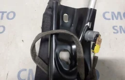 Ремень безопасности передний правый для Volvo XC90 на фотографиях