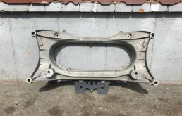 Балка передняя подрамник lexus gs300 gs450 is250