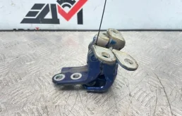кронштейн двери Kia K5 2020 DL3 G4FP