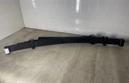 Рессора задняя левая для Mitsubishi L200 на фотографиях