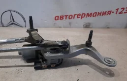 Трапеция стеклоочистителей для Mercedes-Benz C class на фотографиях