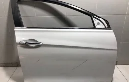 Дверь передняя правая Hyundai Sonata 6 YF