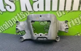 Кронштейн АКПП Audi A6 2005 4F0399263L C6 BDW 2.4I, левый