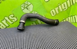 Патрубок радиатора Audi A6 2005 4F0121055J C6 BDW 2.4I