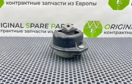 Подушка двигателя Bmw 7-Series 2004 22116769186 E66 N62B44A, правая