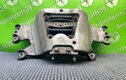 Траверса МКПП Audi A6 2005 4F0399263K C6 AVANT QUATTRO AUK 3.2 FSI