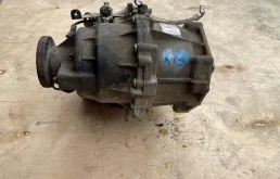 Редуктор переднего моста для Kia Sorento 2009 года на фотографиях