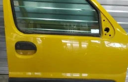 Дверь RENAULT KANGOO 2002-2007 7751471746 K7J700, передняя правая
