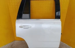 Дверь задняя правая Chevrolet Tahoe IV (2014-2020) 2015 84253593 5.3 I L83