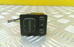 Джойстик регулировки зеркал Toyota Hilux (2005-2015) 2014 8487252030 ПИКАП 3.0 D 1KDFTV