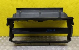 Дефлектор радиатора Land Rover Range Rover Sport I 2005-2013 2010 LR013050 3.0 D SDV6