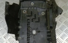 Полка аккумулятора Land Rover Range Rover Evoque I (2011-2018) 2016 LR023753 2.0 D 204DTD