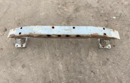 Усилитель бампера переднего Toyota Avensis II 2003-2008 2004 5202105040 2.0 I