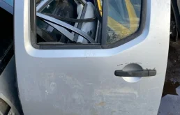 Дверь задняя левая Nissan Navara (D40) 2004-2015 2005 82101EB332 2.5 D YD25DDTI