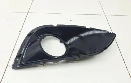 Решетка в бампер правая Hyundai ix35 LM