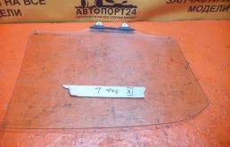 Стекло двери MITSUBISHI LANCER 2003-2007 MR525741, заднее левое