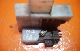 Замок двери RENAULT MEGANE 1997-2003 7701469181, передний правый