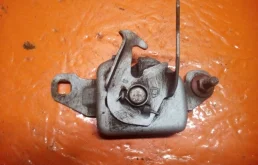 Замок капота RENAULT SANDERO 2007-2014 6001547332