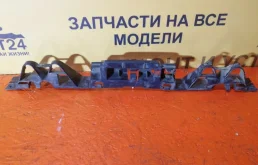 Кронштейн заднего бампера RENAULT MEGANE 2002-2008 8200146040