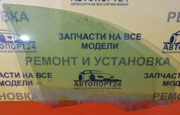 Стекло двери RENAULT MEGANE 2002-2008 8200211198, переднее правое