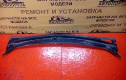 Жабо RENAULT LOGAN 2014-2018 668115673R L8 K7M
