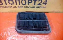 Решетка вентиляционная RENAULT KOLEOS 2008-2016 7700838358 HY0 M9R865