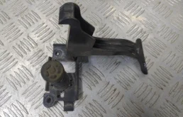 Крючок капота RENAULT FLUENCE 2010–2015 656030009R