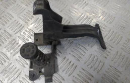 Крючок капота RENAULT FLUENCE 2010–2015 656030009R