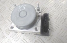 Блок АБС RENAULT DUSTER 2010-2015 476604621R