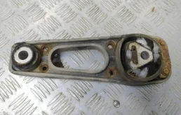Подушка двигателя RENAULT DUSTER 2010-2021 8200805813 HSA F4R